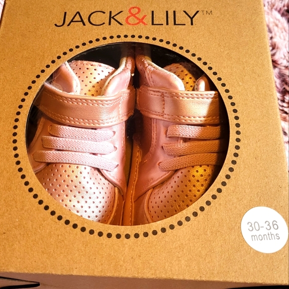 Jack & Lilly Shoes - Picture 2 of 2